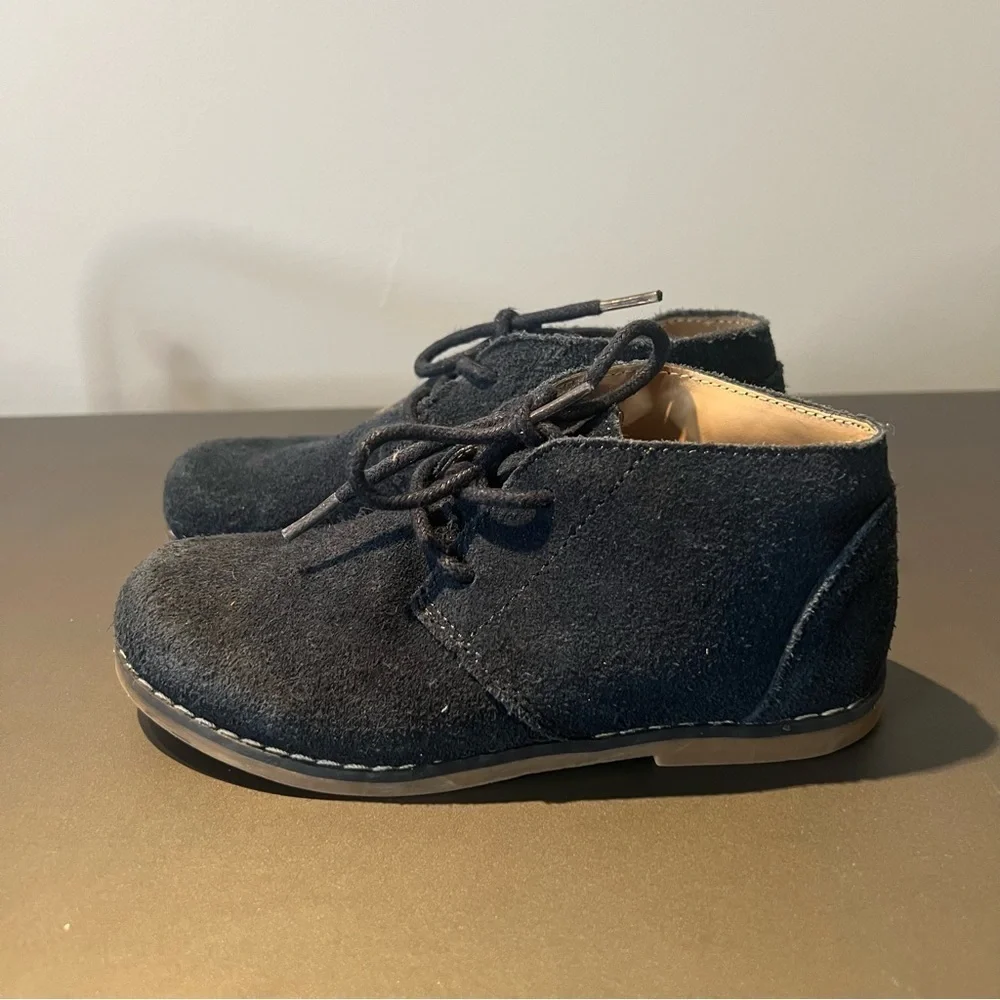 Janie & Jack suede boys shoes size 9